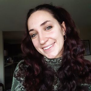 Meet your Posher, Lauren